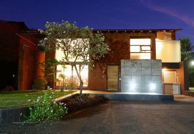 Luxury 4 BHK Private Pool Villa photo 2