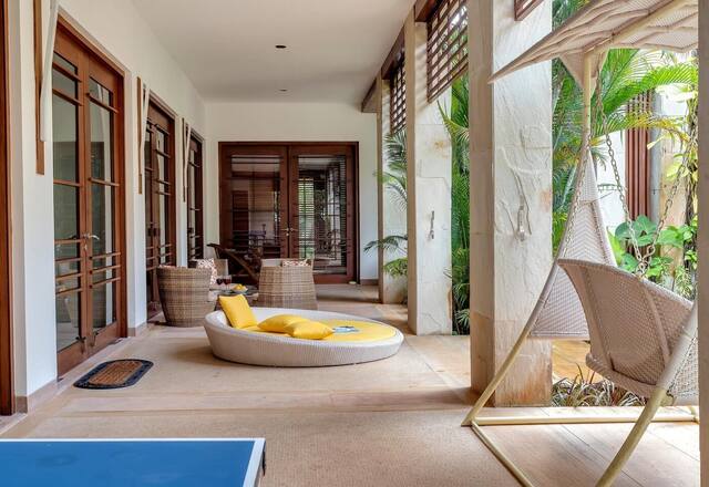 Ultra Luxury 5 BHK Private Pool Villa photo 2