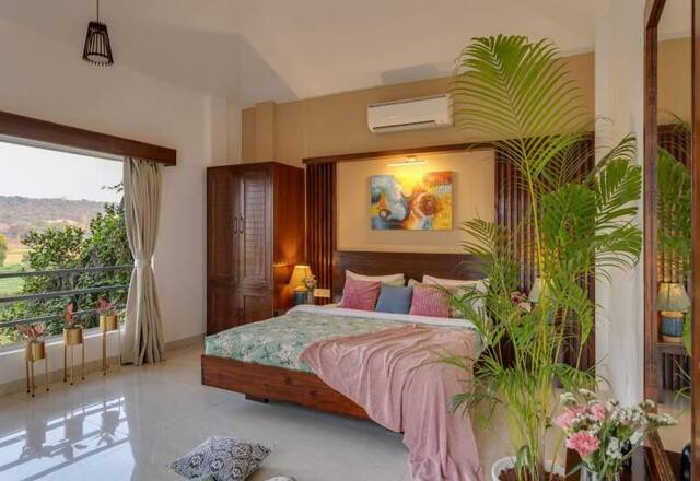 5 BHK Villa photo 5