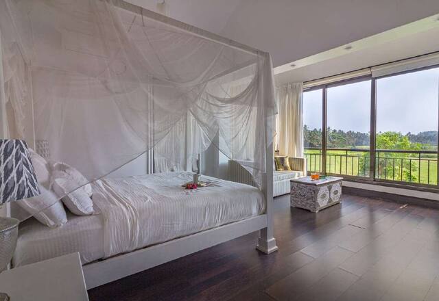 5 BHK Villa photo 4