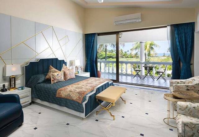 Luxury Beach 5 BHK Villa photo 5