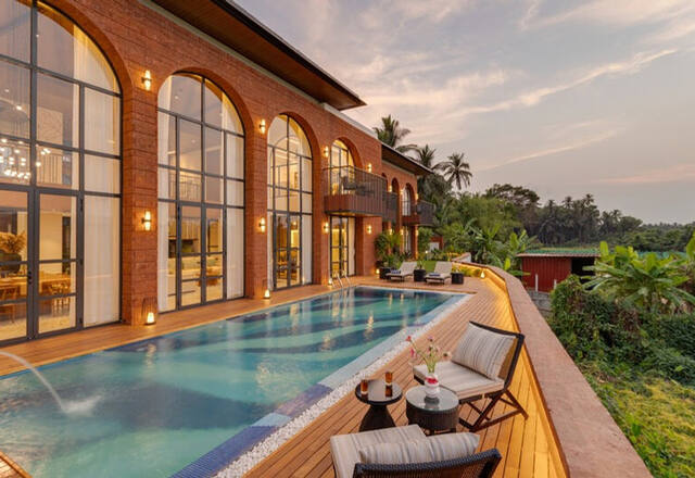 Luxury 5 BHK Private Pool Villa photo 2