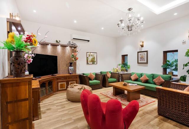 6 BHK Villa photo 2