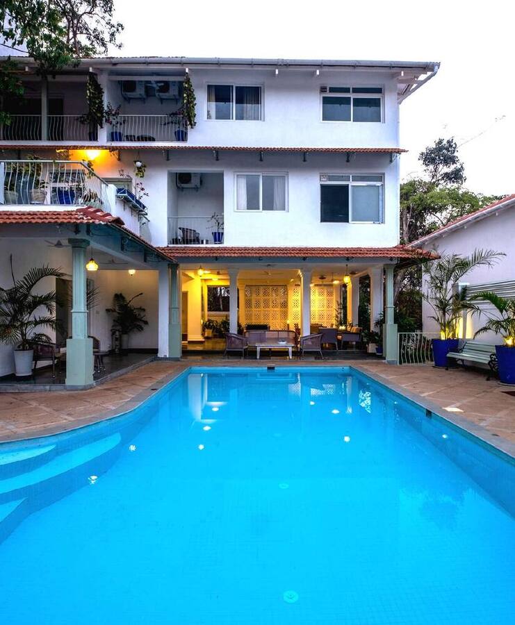 6 BHK Villa photo 1