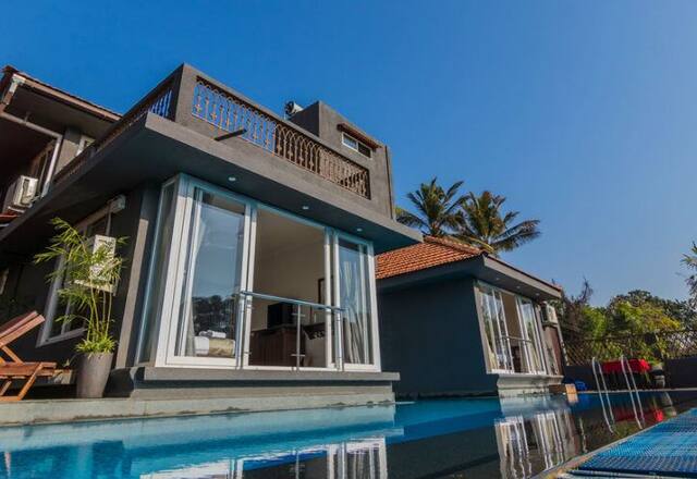 Luxury 6 BHK Private Pool Villa