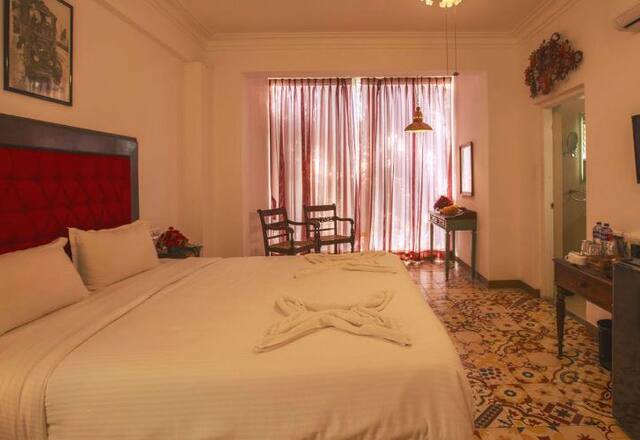 Luxury 7 BHK Private Pool Villa photo 5