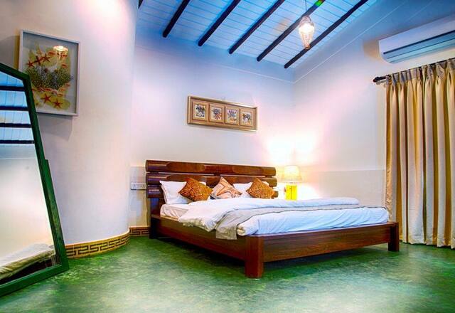 Portuguese 7 BHK Private Pool Villa photo 5