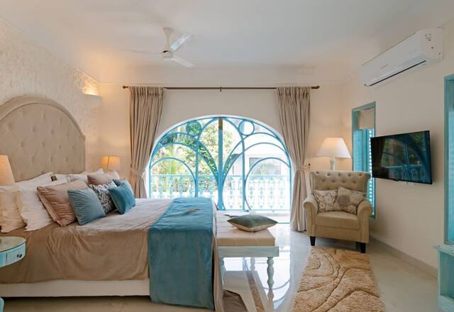 10 BHK Villa photo 3