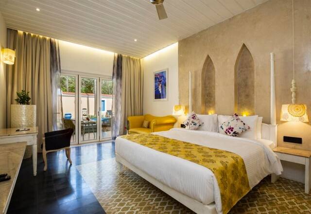 Portuguese 14 BHK Private Pool Villa photo 4