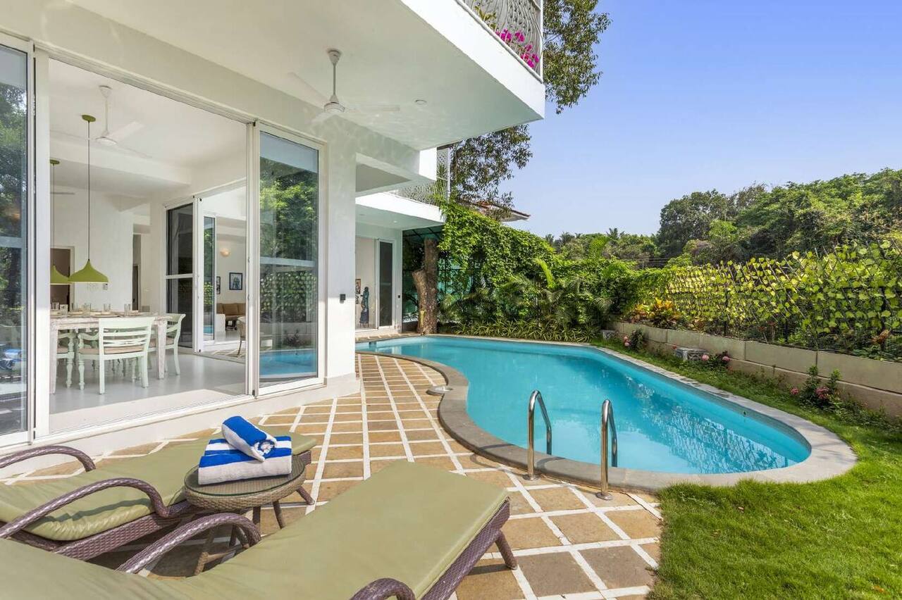 18 BHK Villa photo 1